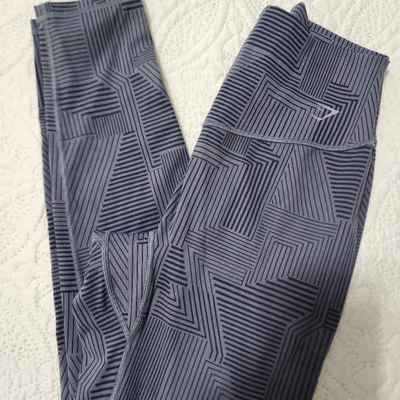 Gymshark Pants - Gymshark ☆ Geometric Patterned Gray/Blue Women's Leggings. NWOT